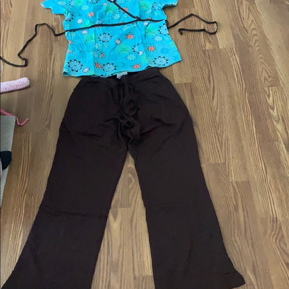 Landau scrubs. Never worn